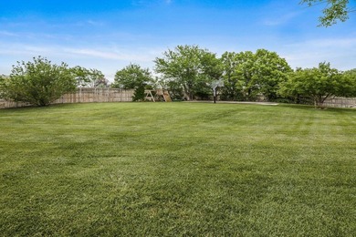 Nestled on the 13th hole, this exceptional golf course estate - photo 48