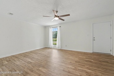 This beautifully remodeled 4- bedroom, 2 -bathroom home in the - photo 9