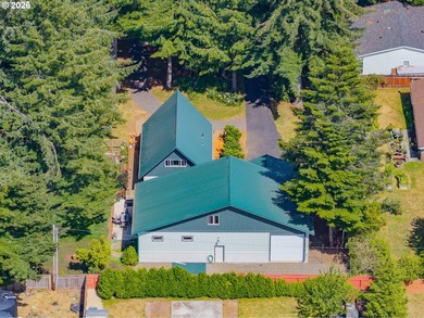 Welcome to 83340 Spruce Lane, a warm and inviting 1,252 SF - photo 6