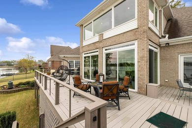 BREATHTAKING LAKEFRONT LIVING ON HURRICANE LAKE! From the moment - photo 38