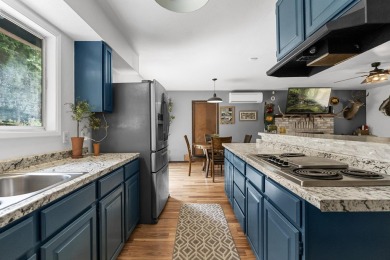 Tucked beneath towering redwoods on a full acre, this 2-bedroom - photo 9