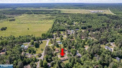 Welcome to coveted Fayal Township! This beautifully updated home - photo 2
