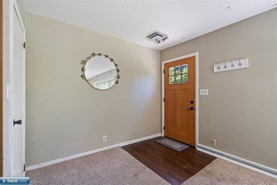 Welcome to coveted Fayal Township! This beautifully updated home - photo 8
