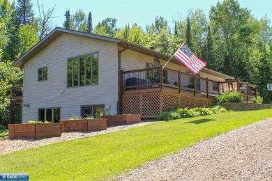 Enjoy the best of Northwoods living just minutes from Hibbing - photo 2