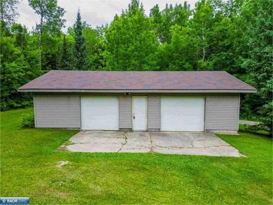 Enjoy the best of Northwoods living just minutes from Hibbing - photo 3