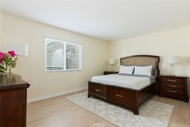 Welcome to the PENTHOUSE level at Elm Plaza in Long Beach, the - photo 17
