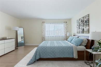 Welcome to the PENTHOUSE level at Elm Plaza in Long Beach, the - photo 25