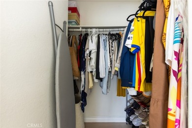 Welcome to the PENTHOUSE level at Elm Plaza in Long Beach, the - photo 28