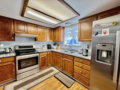 Step into the charm of this delightful 4-bedroom, 2-bath home - photo 10