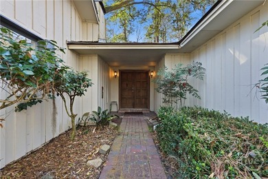 Located on Savannah's Southside, this single family home is set - photo 5