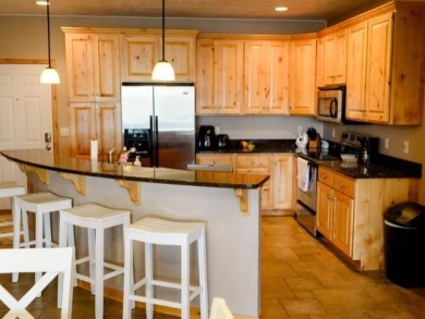 East Okoboji Lake  Condo For Sale in Arnolds Park Iowa