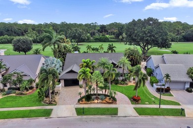 Welcome to one of Boca Raton's most sought-after gated golf - photo 2