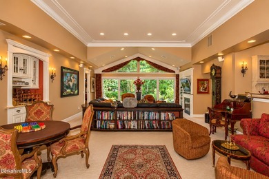 Experience refined Berkshire living at Coldbrooke East, where - photo 5