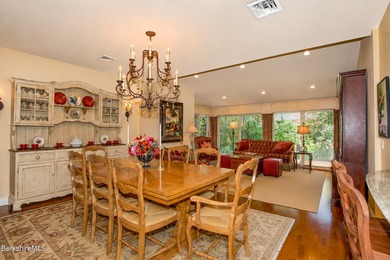 Experience refined Berkshire living at Coldbrooke East, where - photo 8