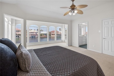 Refined coastal living in a quiet, sought-after enclave of North - photo 35