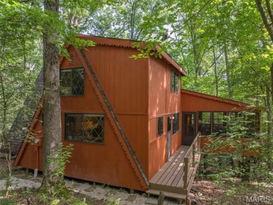 Lake Home For Sale in Innsbrook, Missouri