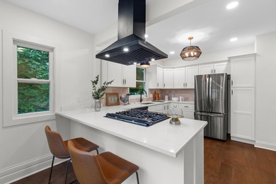 Escape to Lake Geneva! This 3-bedroom, 2.5-bath, home sits on a - photo 4