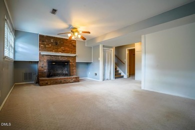 Major updates, great price! Come enjoy this poolside oasis in - photo 17