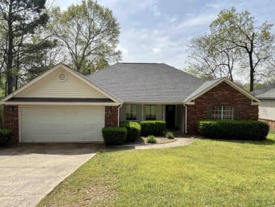 Lake Home For Sale in Hot Springs, Arkansas