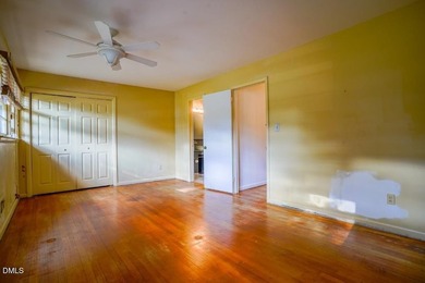 Major updates, great price! Come enjoy this poolside oasis in - photo 25