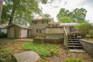 Major updates, great price! Come enjoy this poolside oasis in - photo 40
