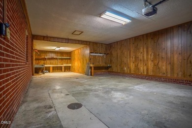 Major updates, great price! Come enjoy this poolside oasis in - photo 44