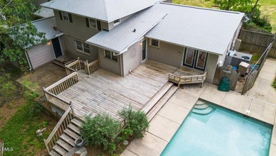 Major updates, great price! Come enjoy this poolside oasis in - photo 46