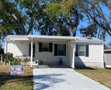 Lake Harris Home For Sale in Leesburg Florida