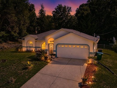 Beautiful 3-bedroom, 2-bath home located in coveted Citrus - photo 2