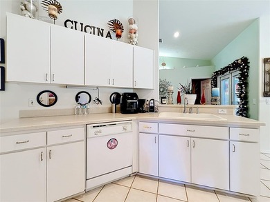 Beautiful 3-bedroom, 2-bath home located in coveted Citrus - photo 4