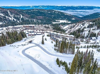 Welcome to Crystal View at Schweitzer! A truly unrivaled - photo 16