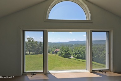 STUNNING VIEWS for as far as you can see from this modern unit - photo 9