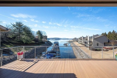 Lake Condo Sale Pending in Chattanooga, Tennessee