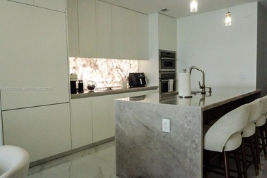 Luxury waterfront living at Aria Reserve South Tower in