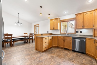 Spacious and versatile, this brick rambler offers nearly 4,000 - photo 13