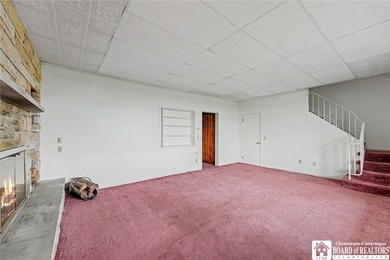 Rare opportunity to own an 8-unit lakefront property with an - photo 15