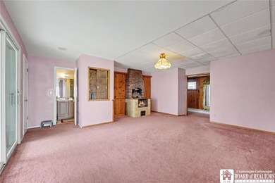 Rare opportunity to own an 8-unit lakefront property with an - photo 16