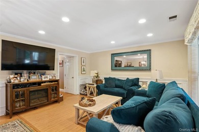 Experience premier waterfront living in the exclusive Island - photo 17