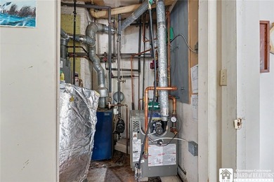 Rare opportunity to own an 8-unit lakefront property with an - photo 19