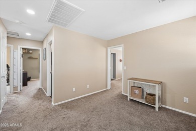 Perfectly positioned on a premium oversized cul-de-sac lot - photo 21