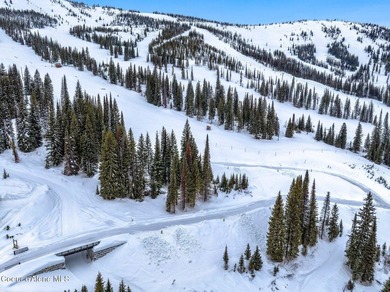 Welcome to Crystal View at Schweitzer! A truly unrivaled - photo 21