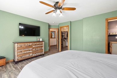 Spacious and versatile, this brick rambler offers nearly 4,000 - photo 22