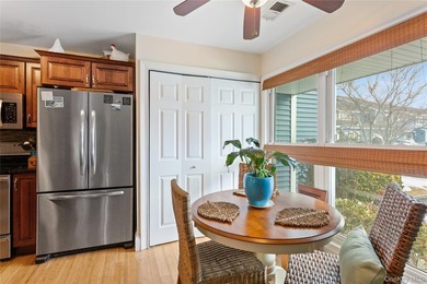 Experience premier waterfront living in the exclusive Island - photo 24