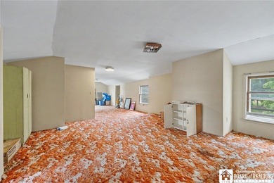 Rare opportunity to own an 8-unit lakefront property with an - photo 27