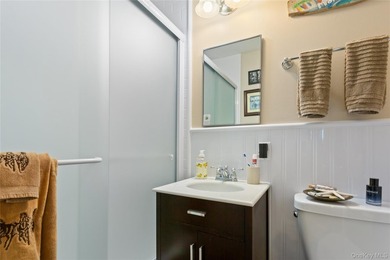 Experience premier waterfront living in the exclusive Island - photo 33