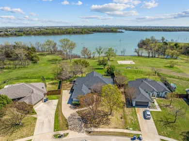 Lake Lewisville Home For Sale in Little Elm Texas