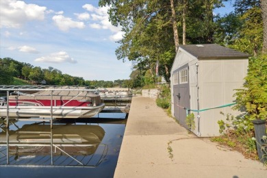 Lake Delhi Home For Sale in Manchester Iowa