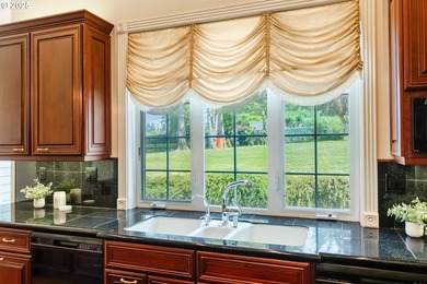 Welcome to your own private paradise Overlooking Tualatin - photo 23