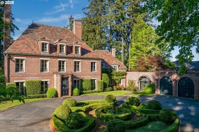 Born from the grandeur of Portland's Golden Age, this iconic - photo 48