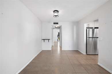 Spacious 1-bedroom, 1.5-bathroom condo conveniently located on - photo 8
